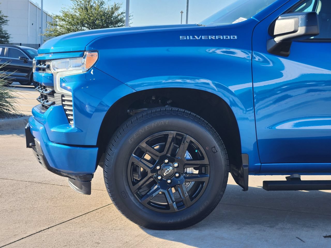 Used 2023 Chevrolet Silverado 1500 RST AWD/4WD image 8