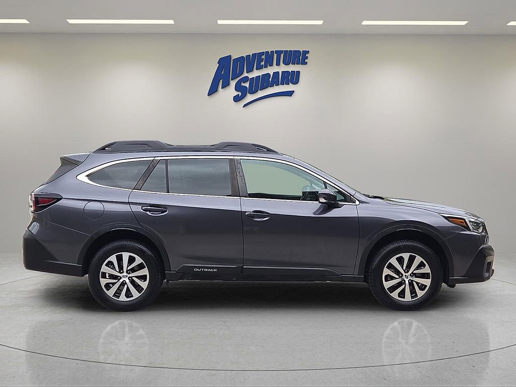 Used 2020 Subaru Outback Premium image 7