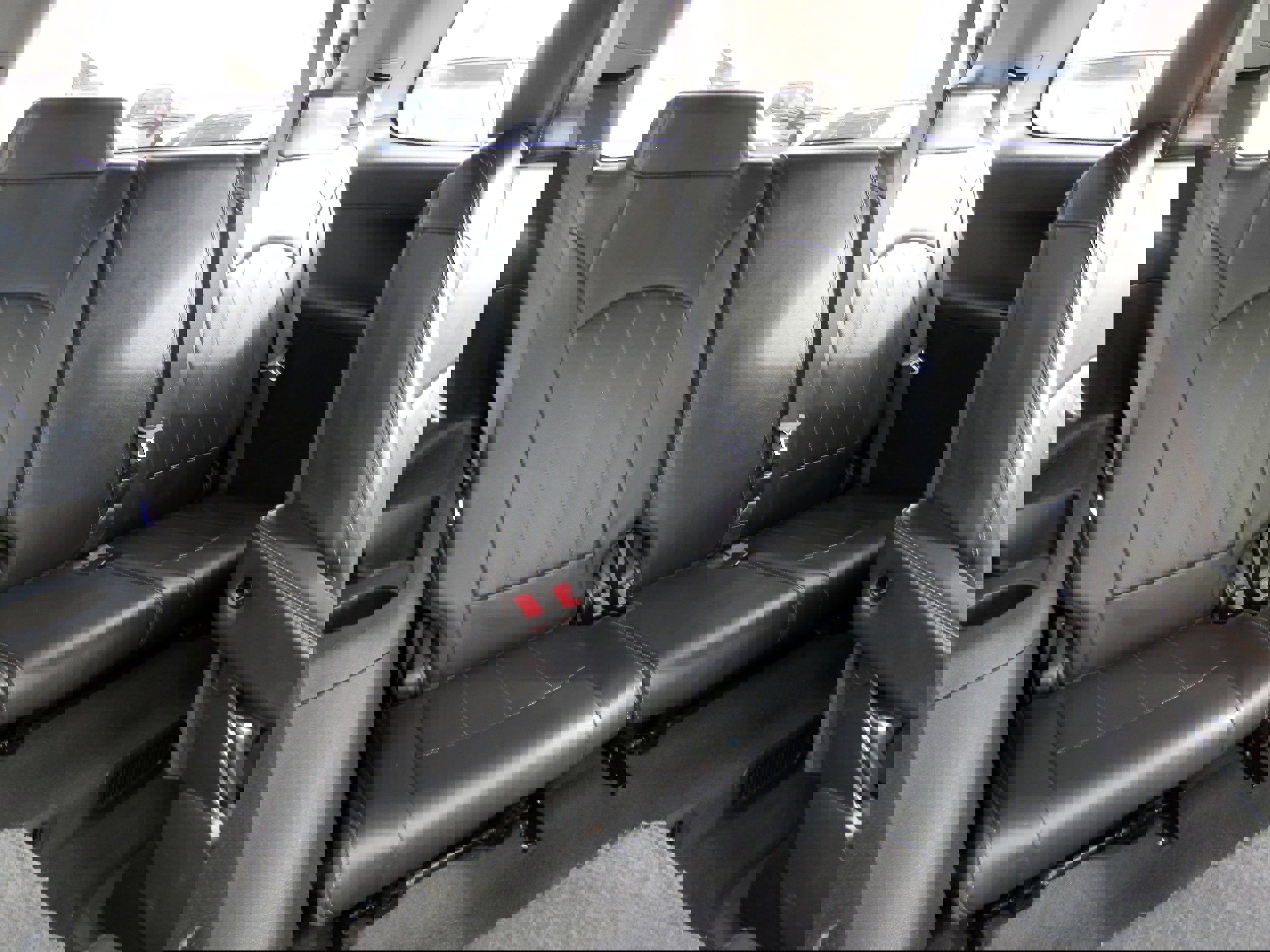 Used 2016 GMC Acadia Denali image 24