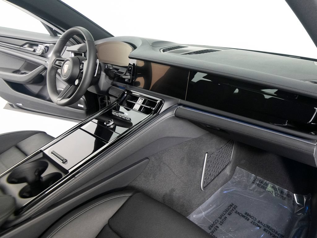 New 2026 Porsche Panamera 4 AWD/4WD image 30
