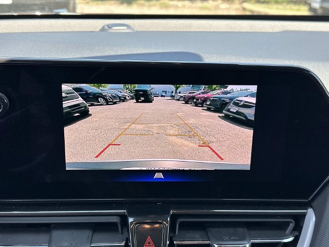 Used 2025 Chevrolet TrailBlazer LT AWD/4WD image 21