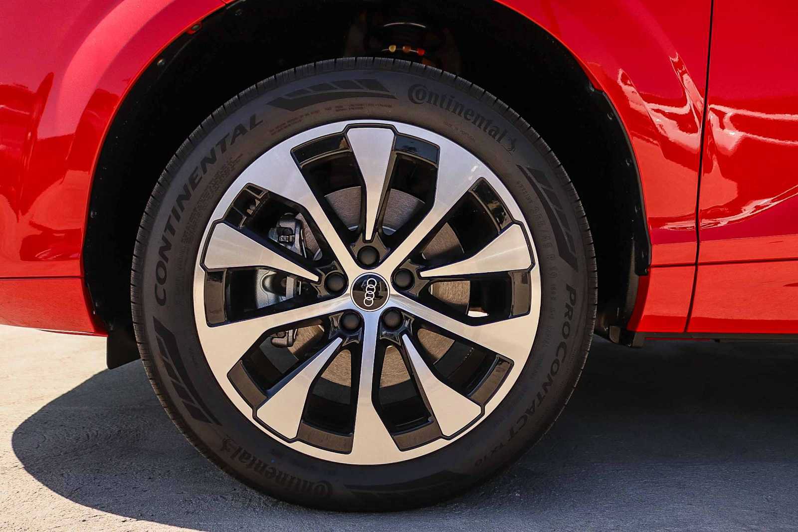 New 2026 Audi Q3 quattro 2.0T AWD/4WD image 14
