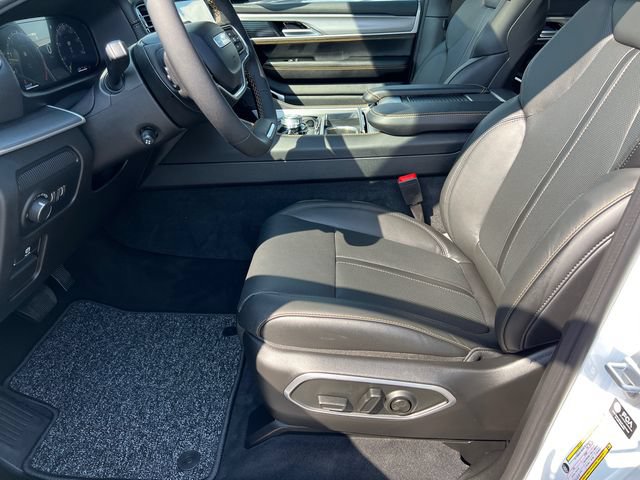 New 2026 Jeep Grand Wagoneer 4WD image 22
