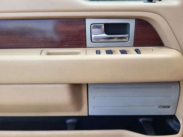 Used 2014 Ford F150 King Ranch w/ King Ranch Luxury Package AWD/4WD image 12