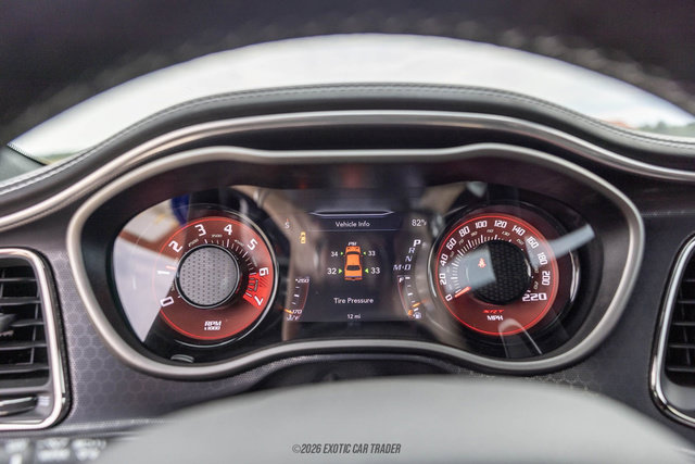 Used 2022 Dodge Challenger SRT Hellcat RWD image 27