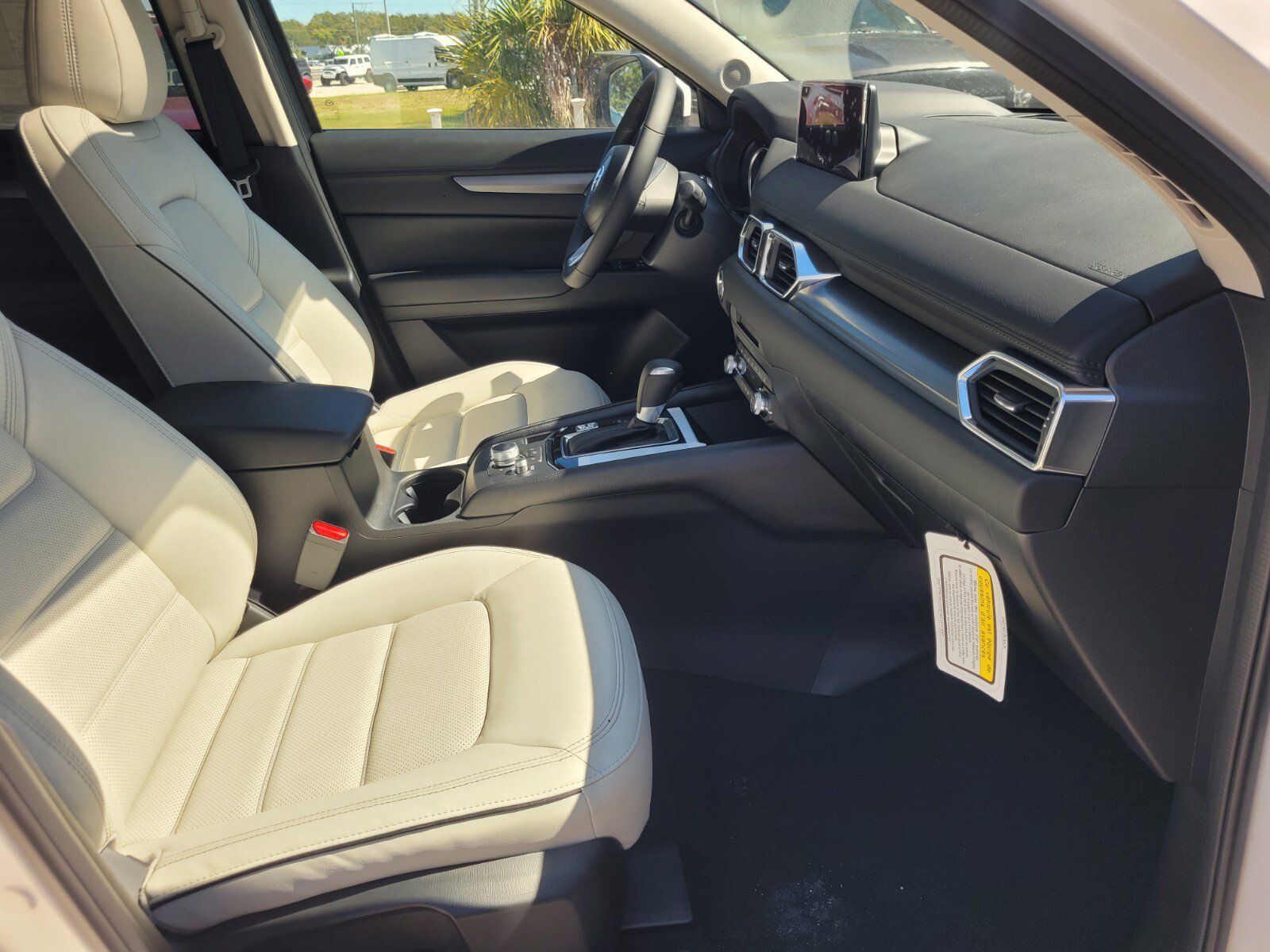 New 2025 MAZDA CX-5 AWD 2.5 S w/ Preferred Package image 16