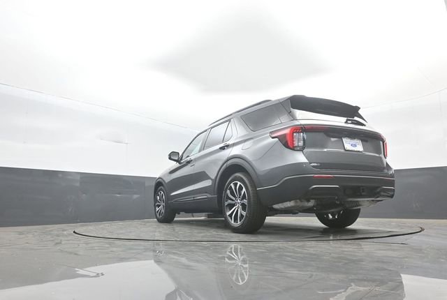 New 2026 Ford Explorer ST-Line RWD image 31