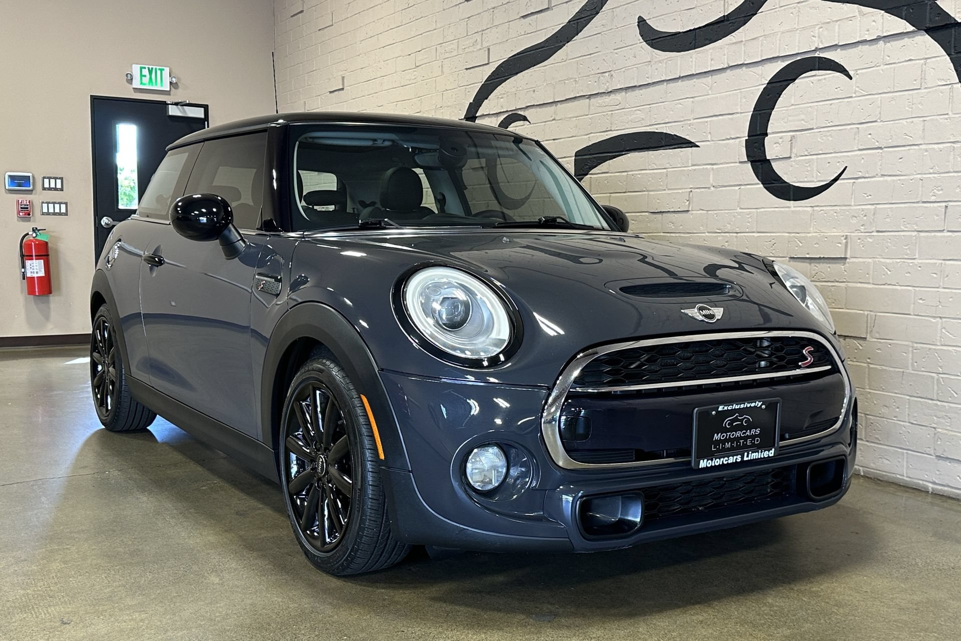 Used 2014 MINI Cooper S FWD image 16