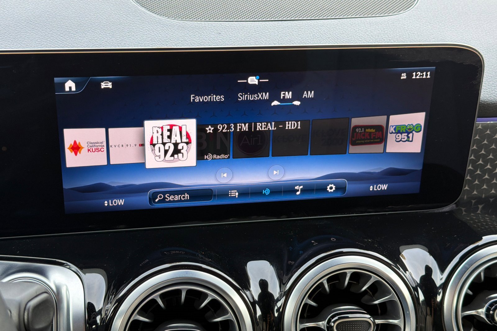 Certified 2025 Mercedes-Benz GLB 250 image 22