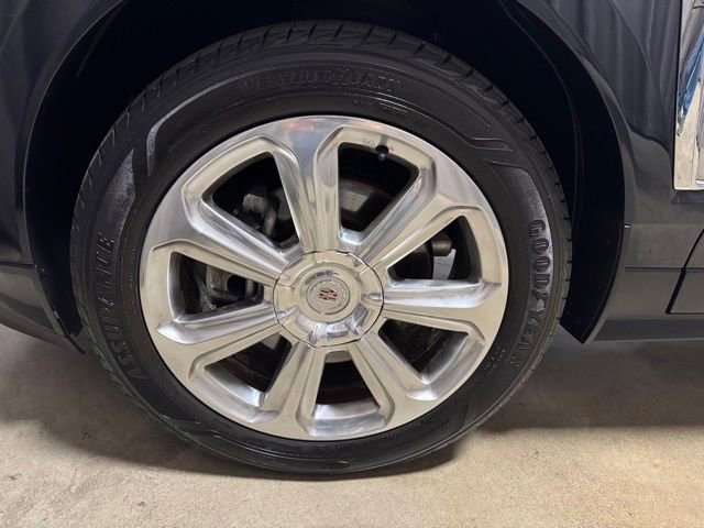 Used 2015 Cadillac SRX Performance w/ Driver Awareness Package FWD image 39