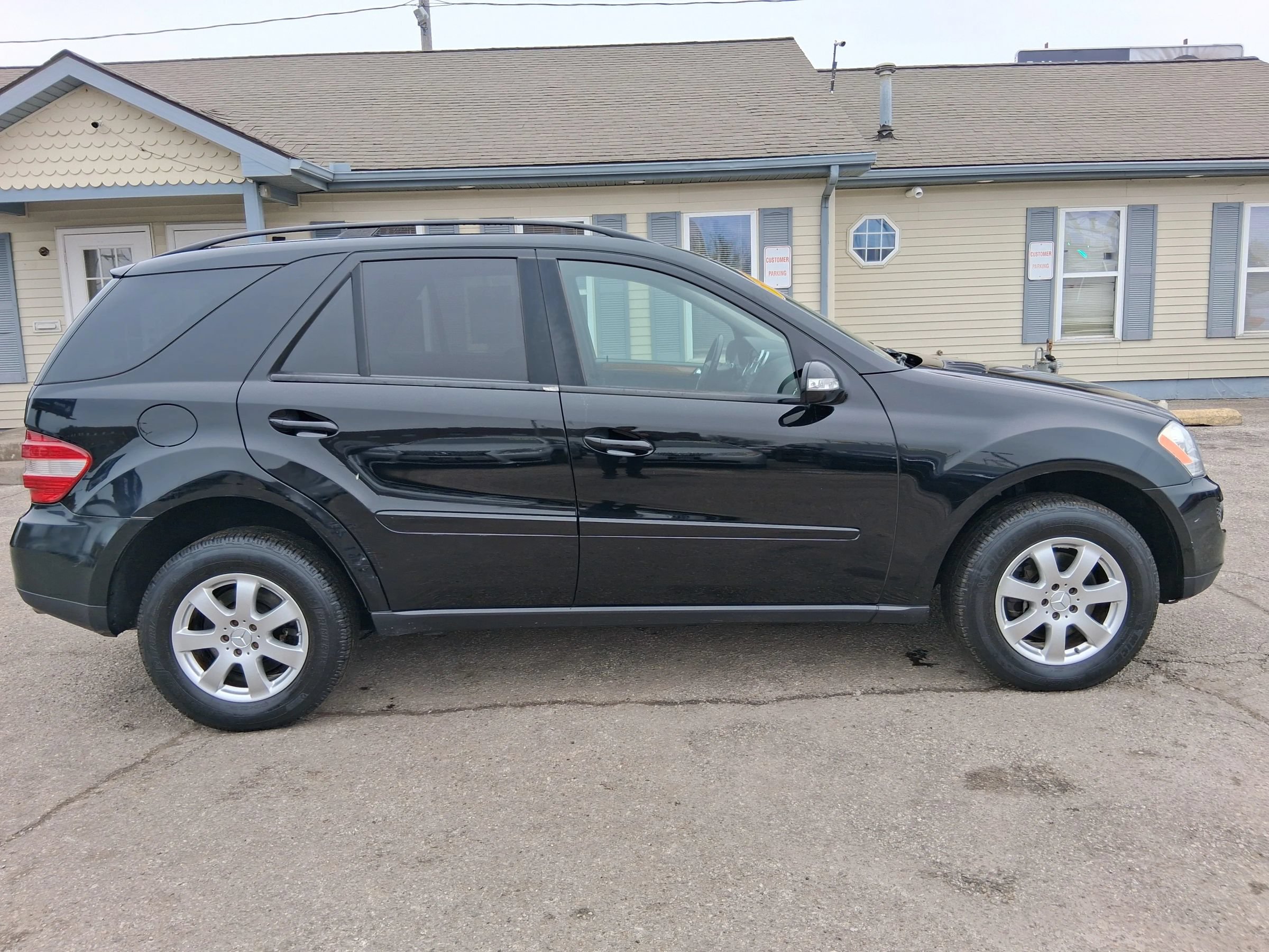Used 2007 Mercedes-Benz ML 350 4MATIC image 8