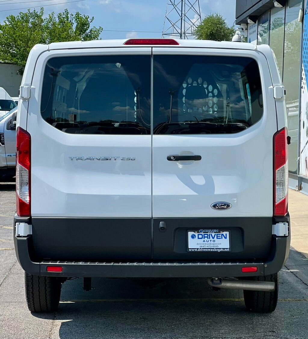 Used 2025 Ford Transit 250 Low Roof w/ Exterior Upgrade Package RWD image 4