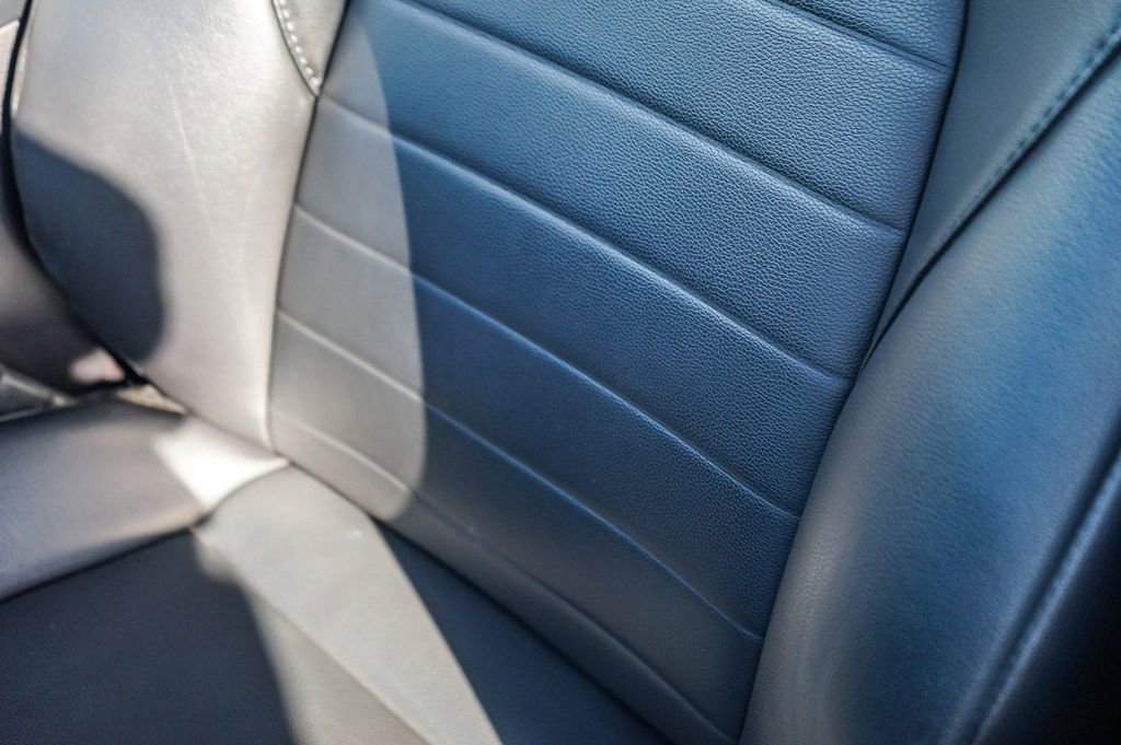 Used 2022 Toyota Highlander XLE image 27