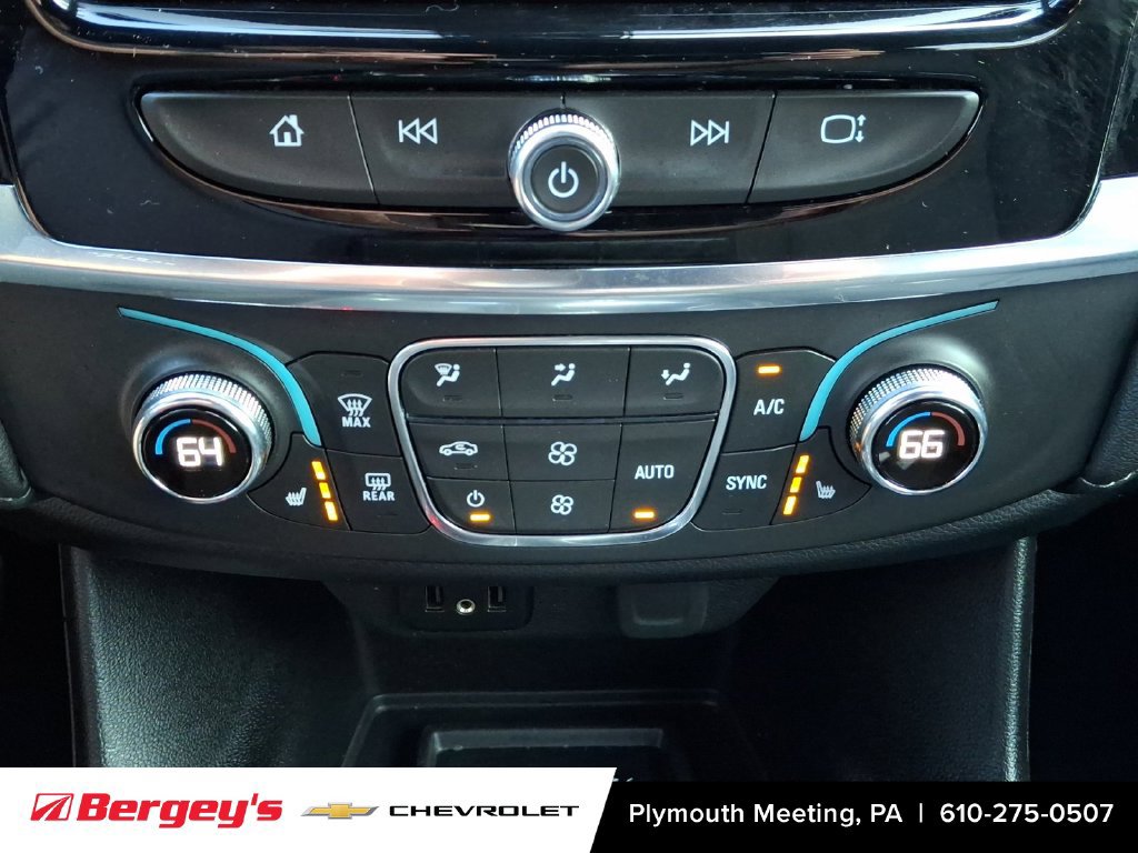 Certified 2023 Chevrolet Traverse LT AWD/4WD image 19