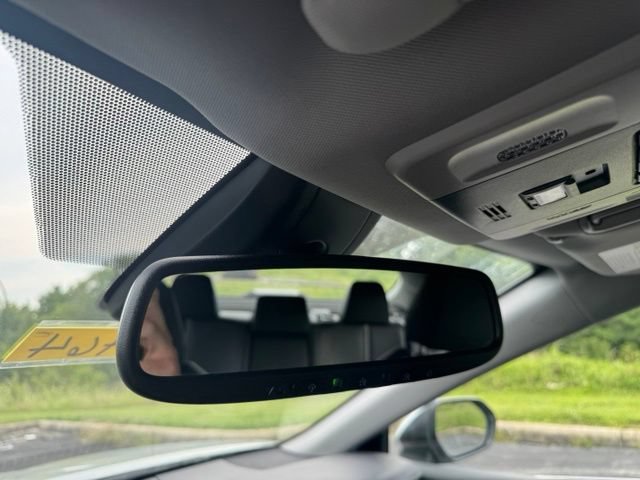 Used 2019 Toyota Camry XSE FWD image 28