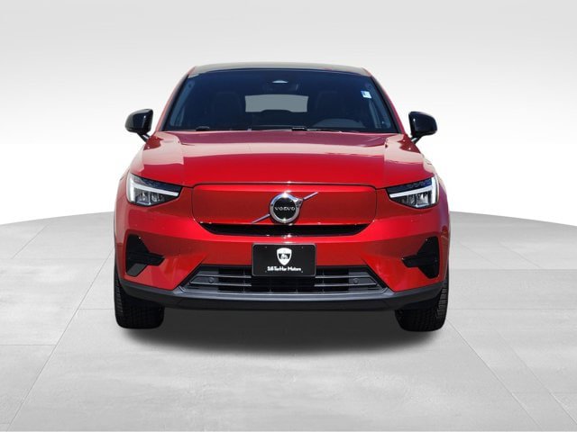 Certified 2023 Volvo C40 Recharge Core w/ Climate Package AWD/4WD image 3