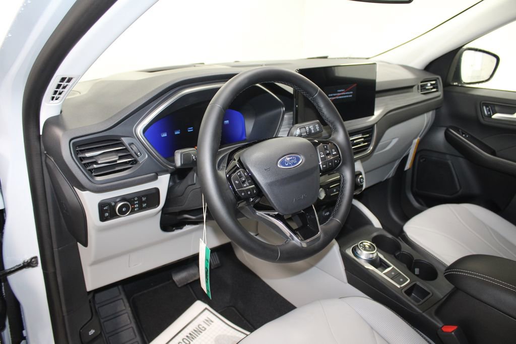 New 2026 Ford Escape Platinum w/ Premium Technology Package image 21