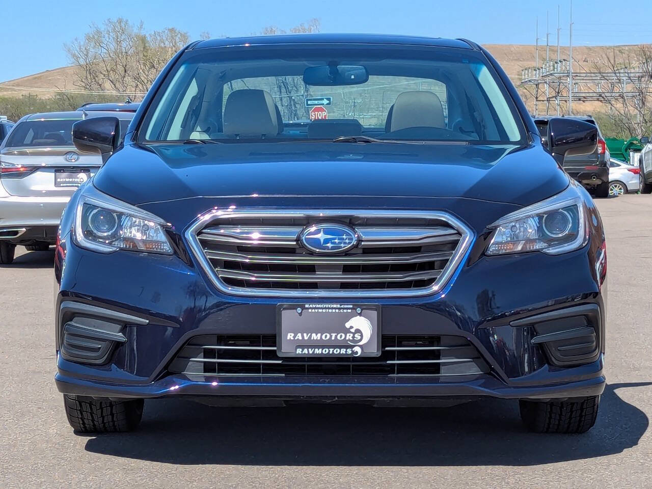 Used 2018 Subaru Legacy 2.5i Premium w/ Moonroof Package AWD/4WD image 4