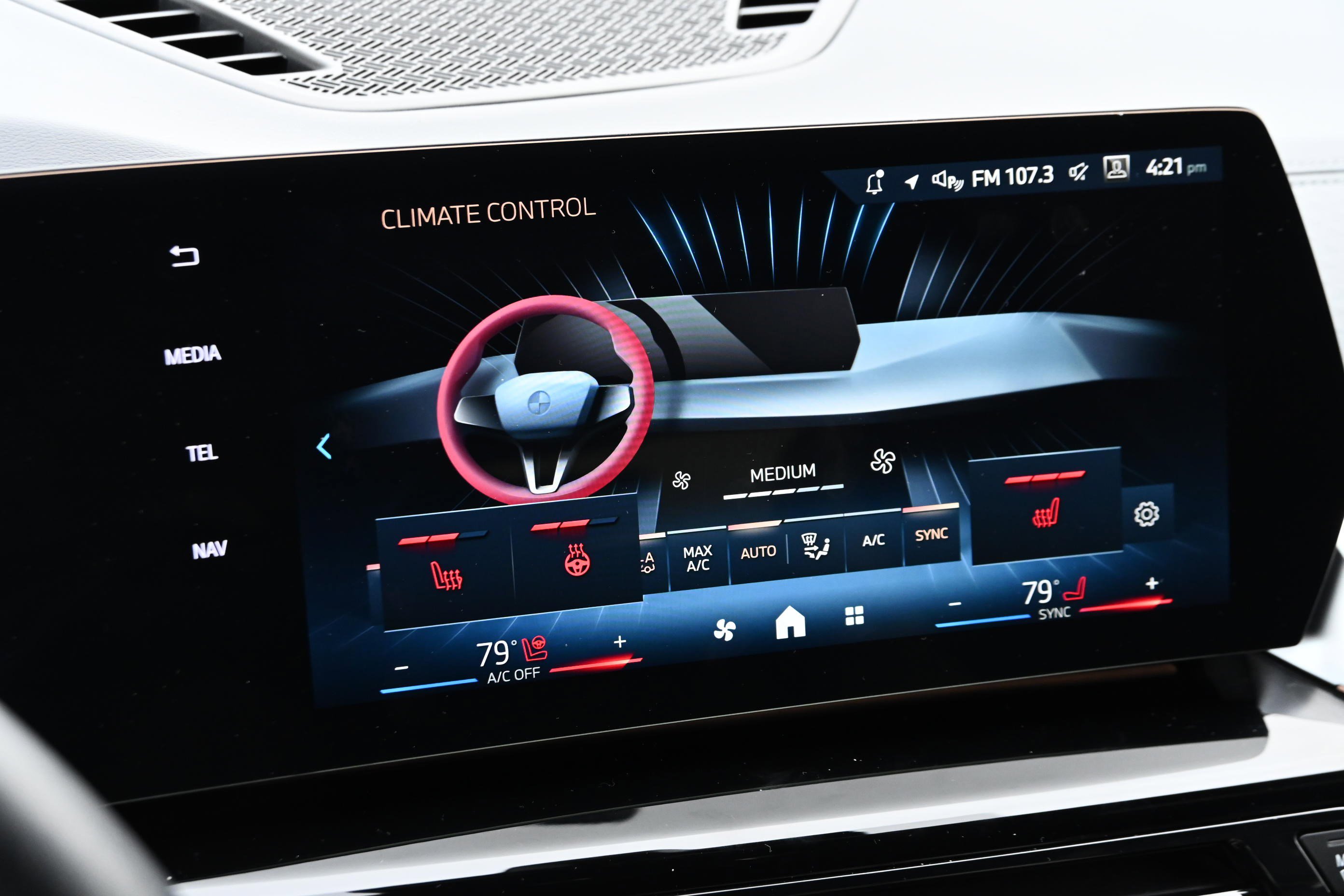 Certified 2025 BMW X2 xDrive28i image 30