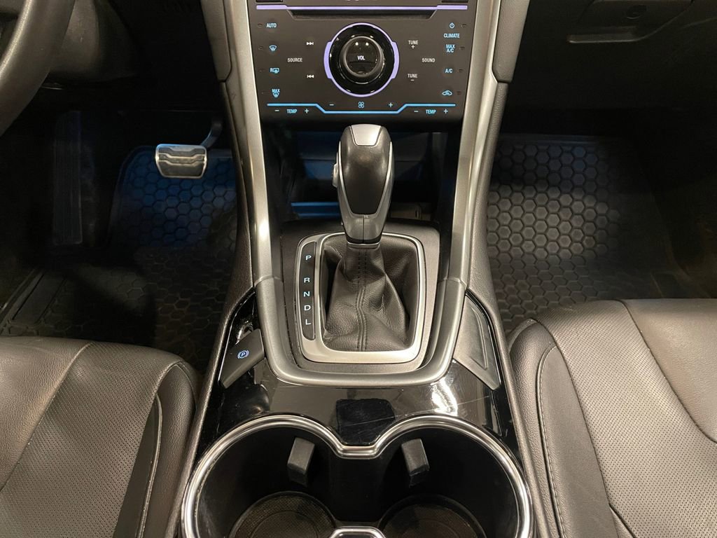 Used 2014 Ford Fusion Titanium FWD image 11