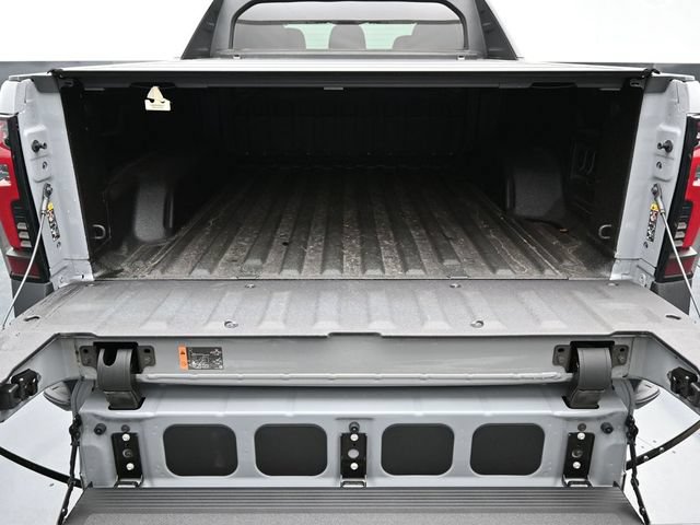 New 2026 Chevrolet Silverado EV LT AWD/4WD image 15
