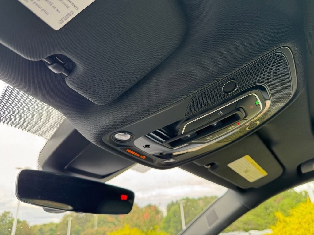 Used 2024 Audi Q8 Prestige w/ Prestige Package image 26