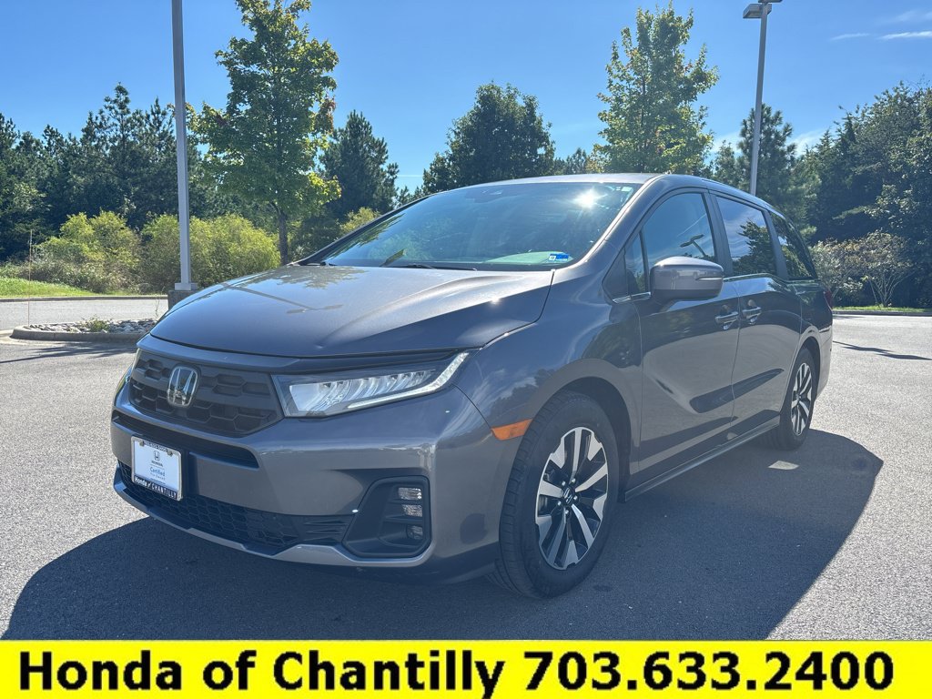 Certified 2025 Honda Odyssey EX-L image 3