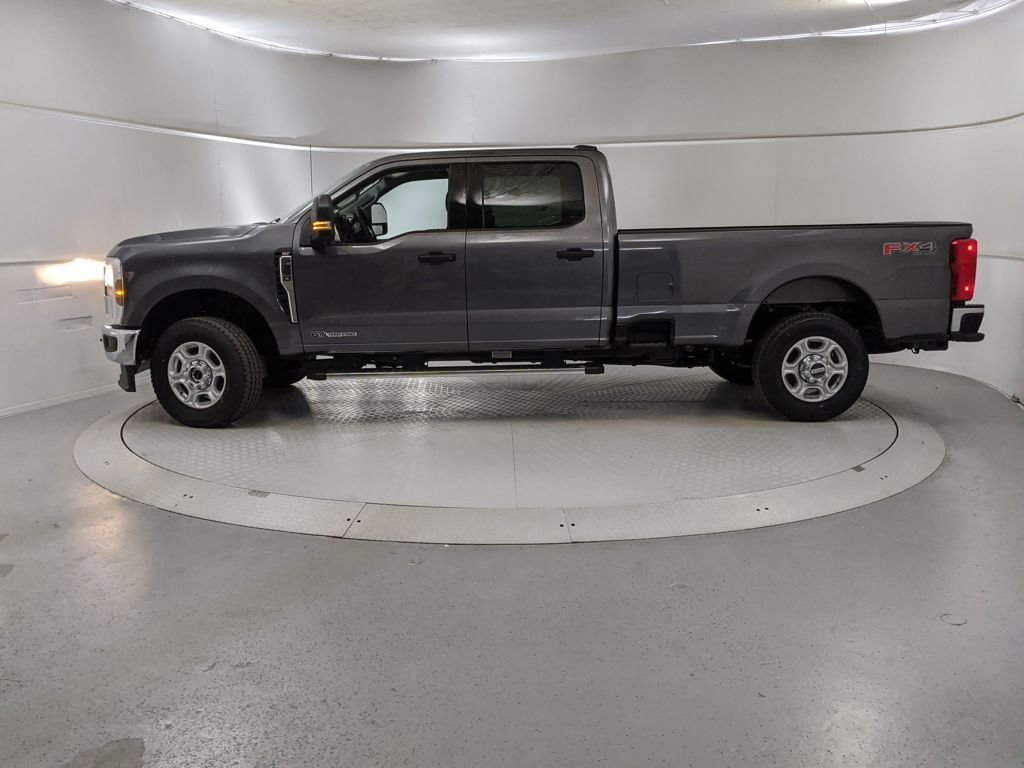 New 2026 Ford F350 XLT image 5