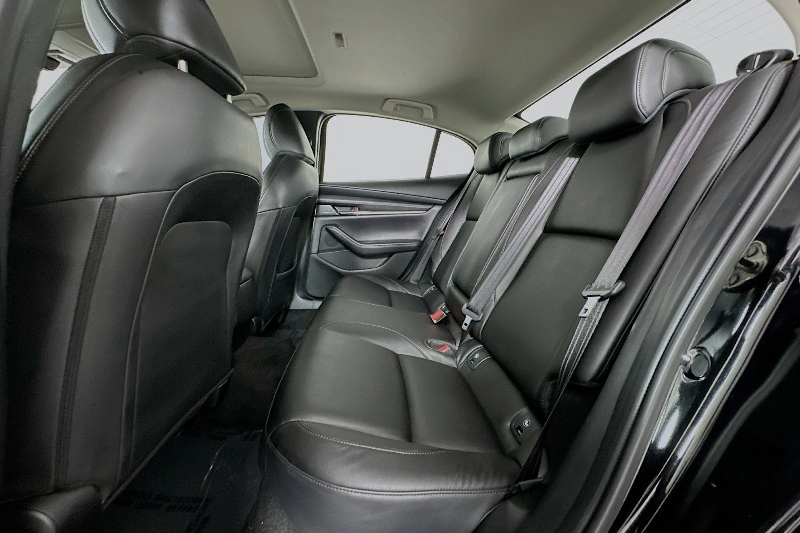 Used 2021 MAZDA MAZDA3 s image 9