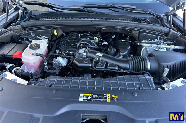 Used 2023 Jeep Grand Cherokee L Laredo w/ Trailer Tow Group (B) image 24