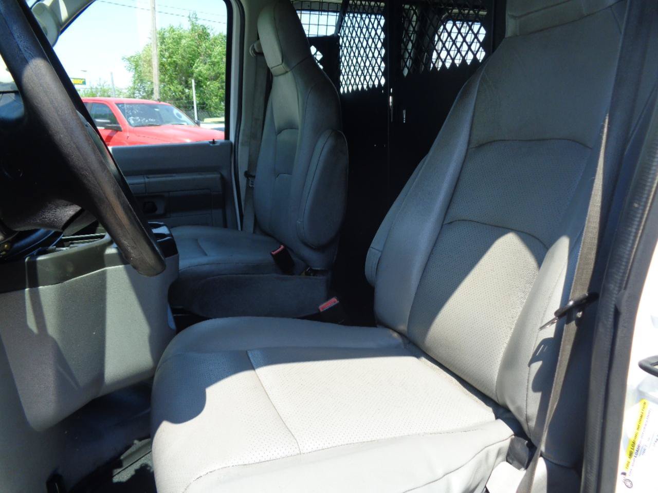 Used 2012 Ford E-250 and Econoline 250 w/ PWR Group RWD image 24