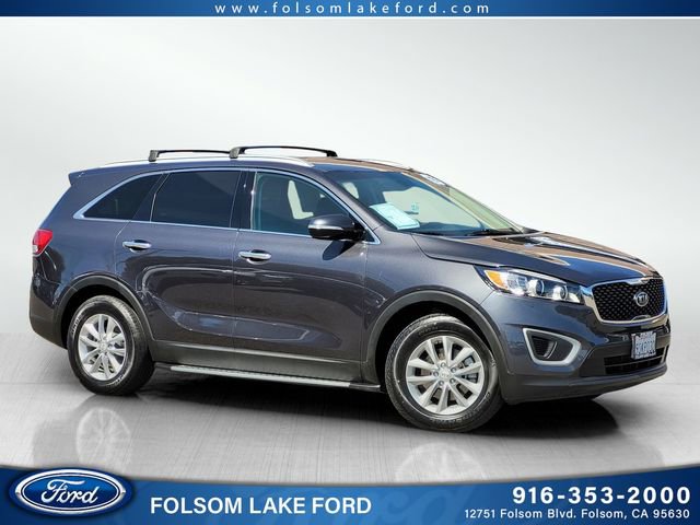 Used 2018 Kia Sorento FWD image 1