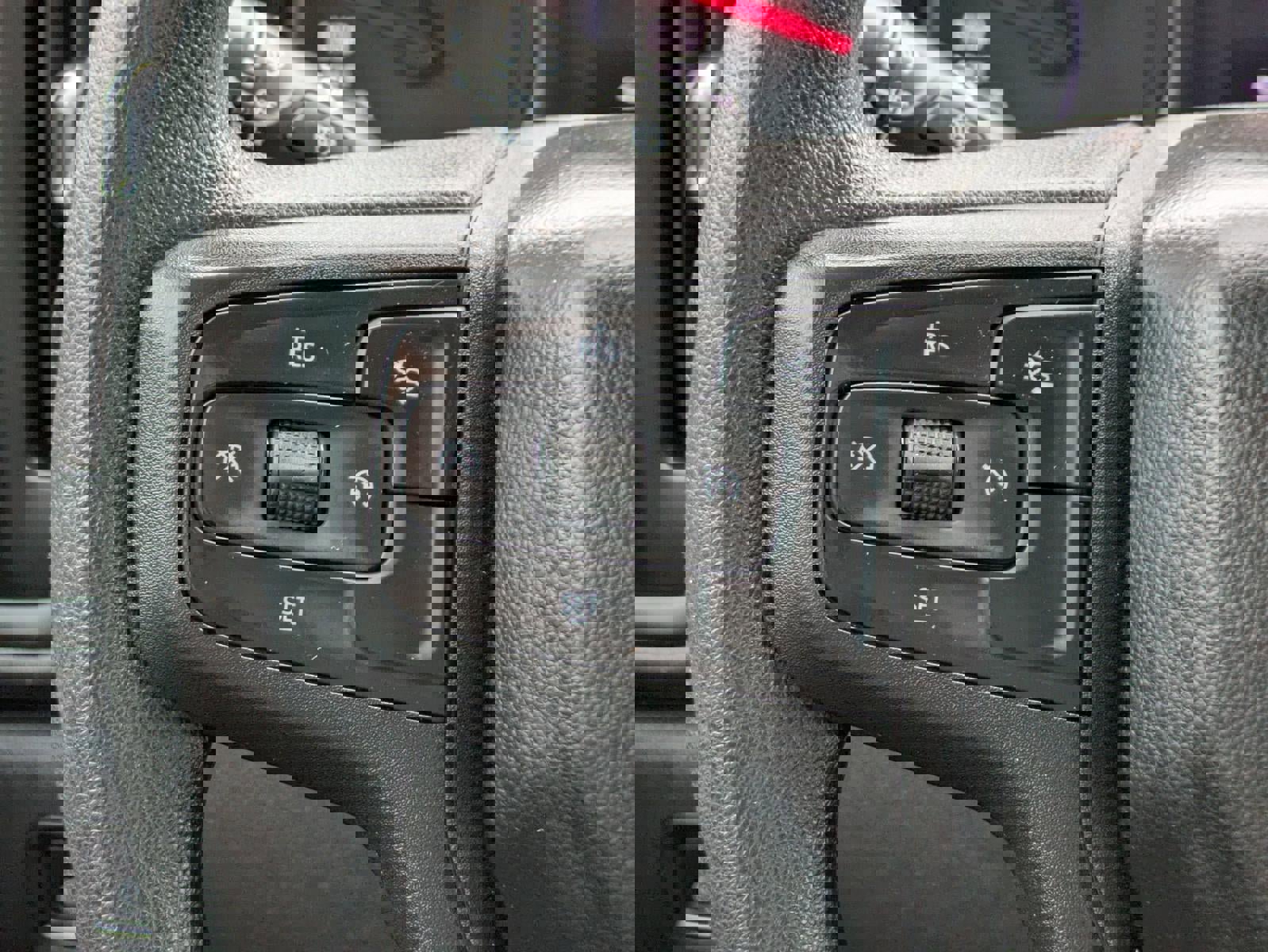 Used 2022 Chevrolet Silverado 1500 Custom image 25