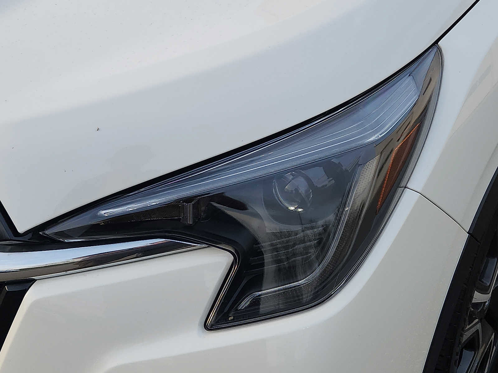 Used 2023 Subaru Ascent Touring image 9