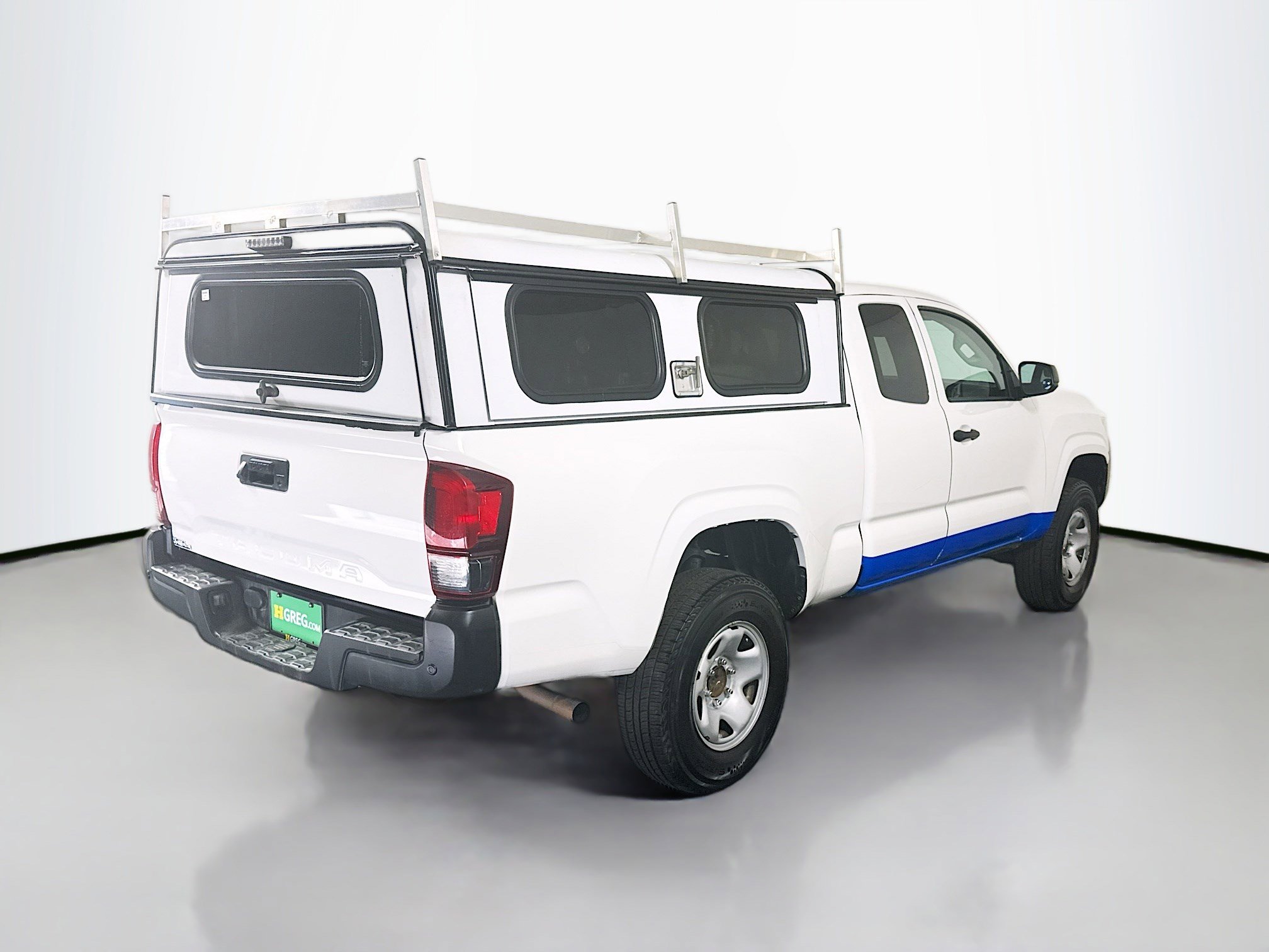 Used 2021 Toyota Tacoma SR image 10