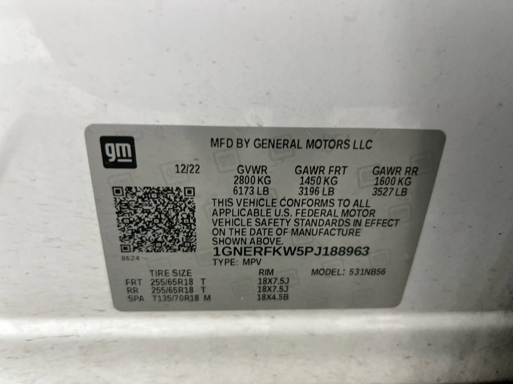 Used 2023 Chevrolet Traverse LS FWD image 28