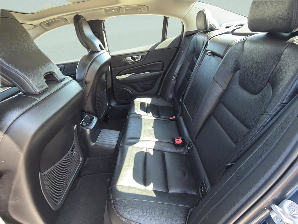 Used 2023 Volvo S60 T8 Plus image 16