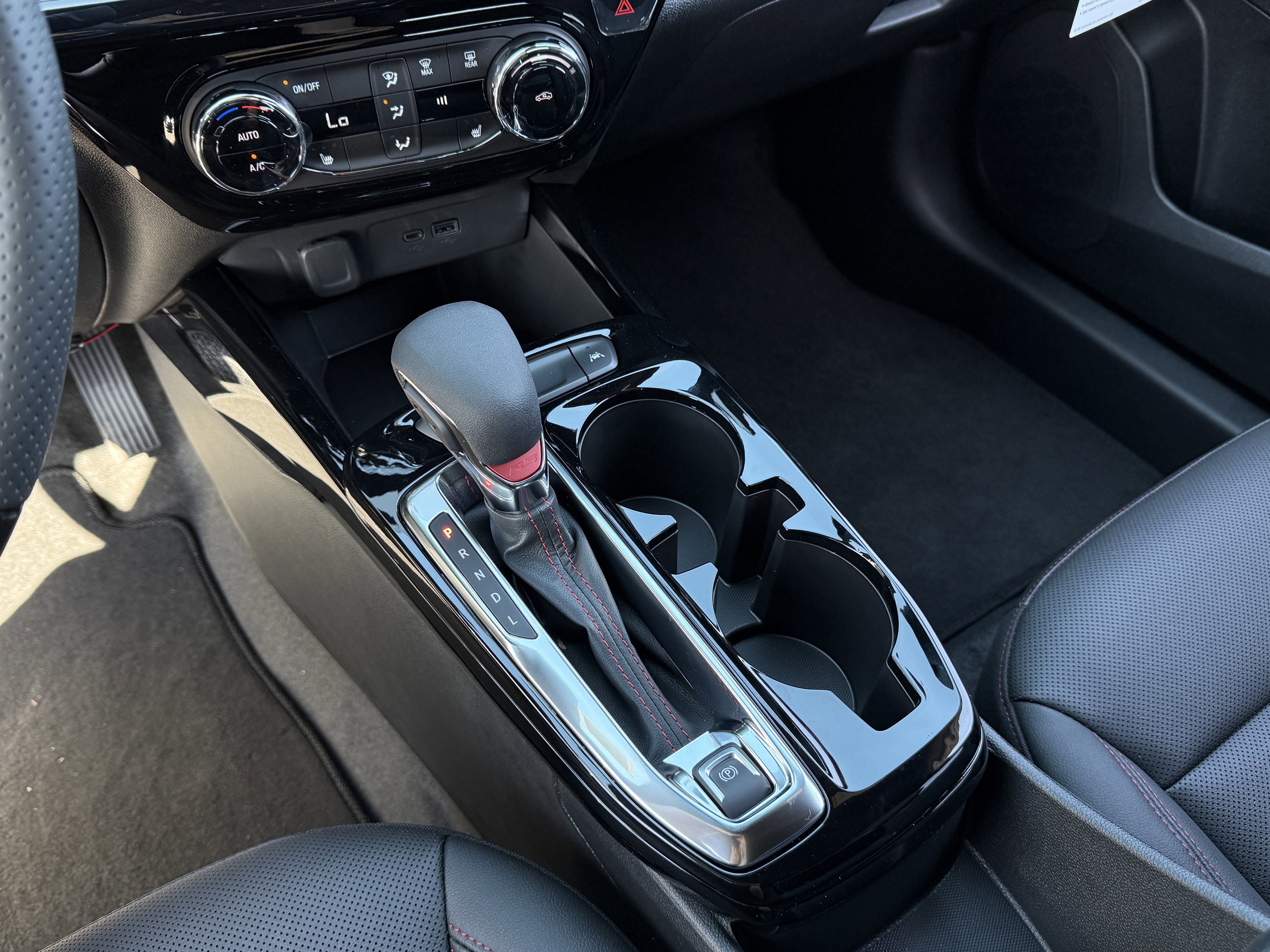 New 2026 Chevrolet Trax RS w/ Driver Confidence Package FWD image 17