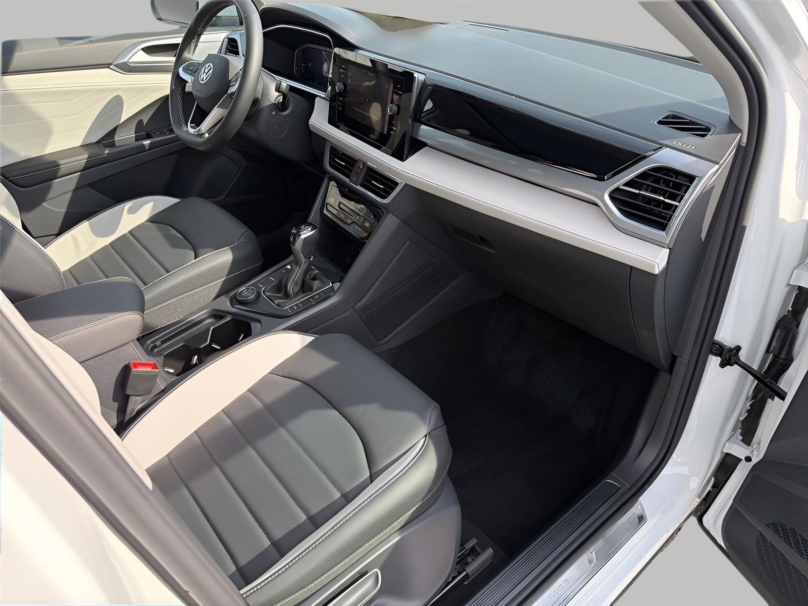 New 2026 Volkswagen Taos SEL AWD/4WD image 10