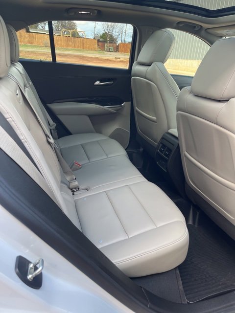 Used 2020 Cadillac XT4 Premium Luxury w/ Technology Package image 10