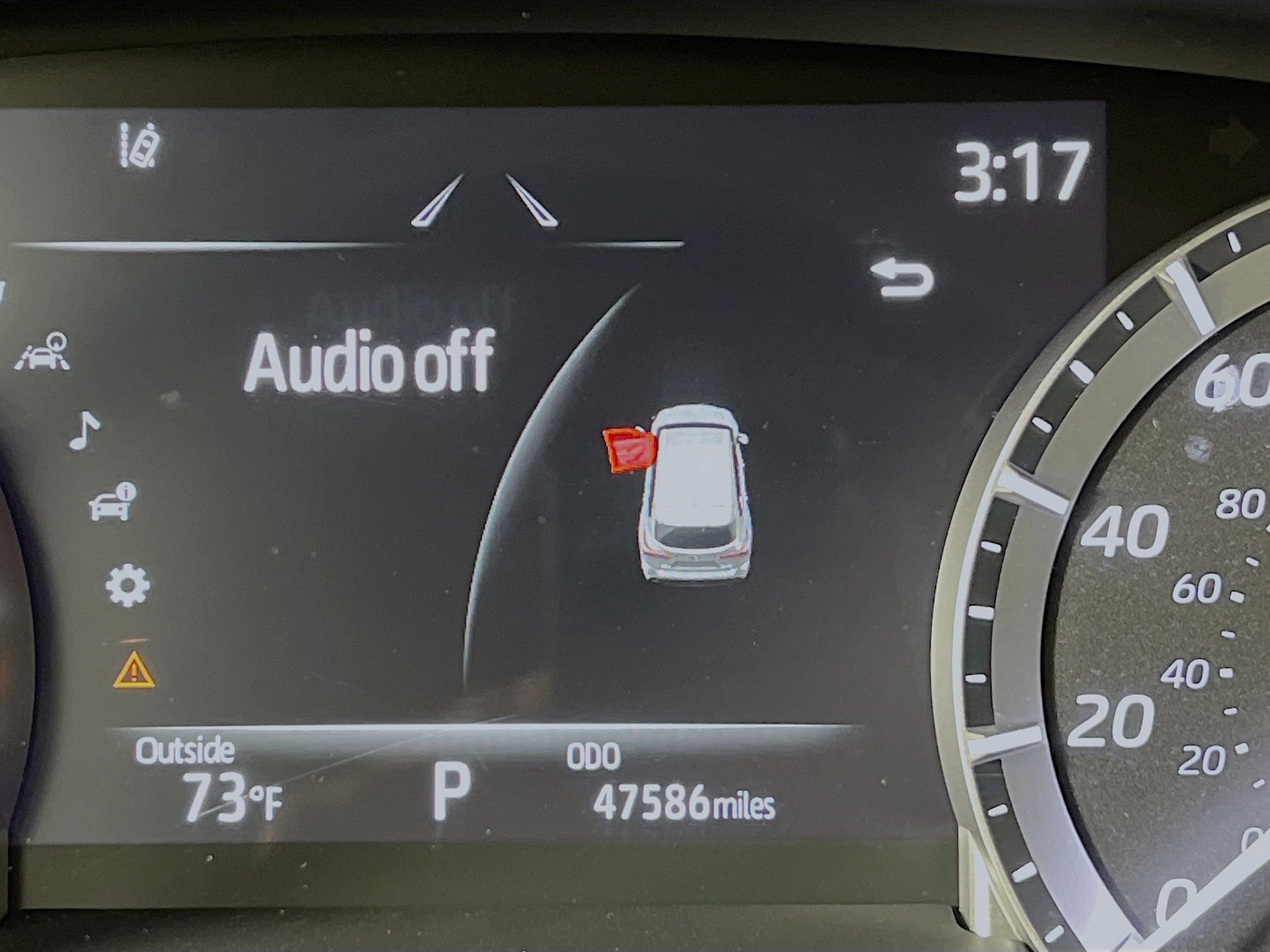 Used 2024 Toyota Highlander LE AWD/4WD image 22