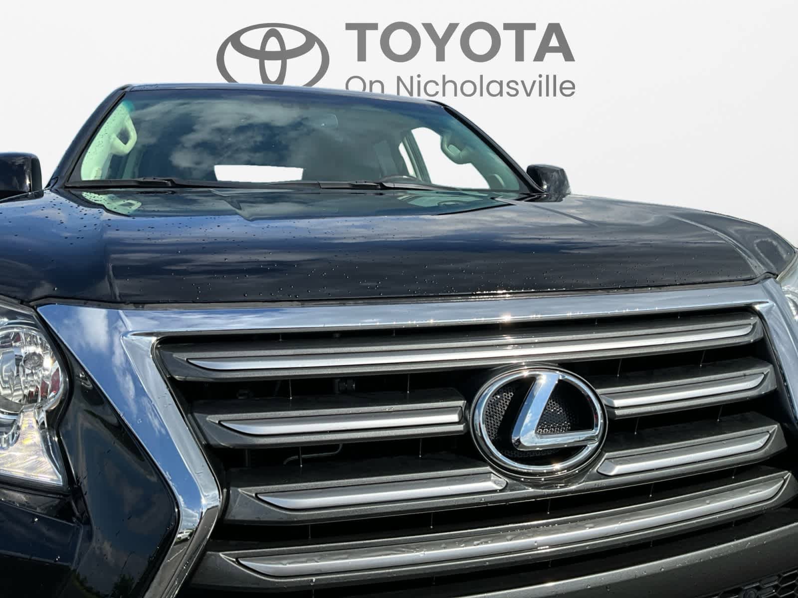 Used 2017 Lexus GX 460 Luxury w/ Preferred Accessory Package AWD/4WD image 18
