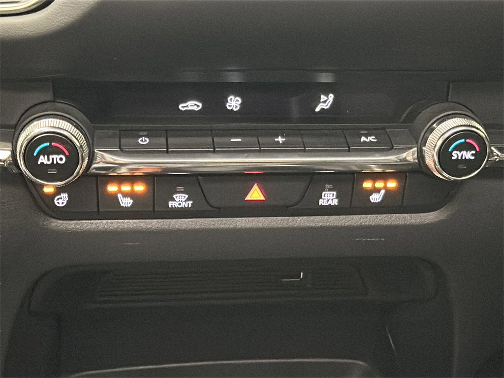 Used 2021 MAZDA CX-30 2.5 Turbo w/ Premium Package image 27