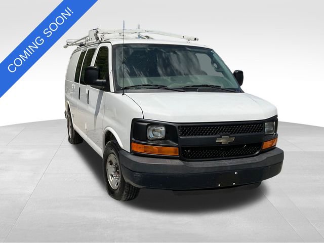 Used 2016 Chevrolet Express 2500 RWD image 1