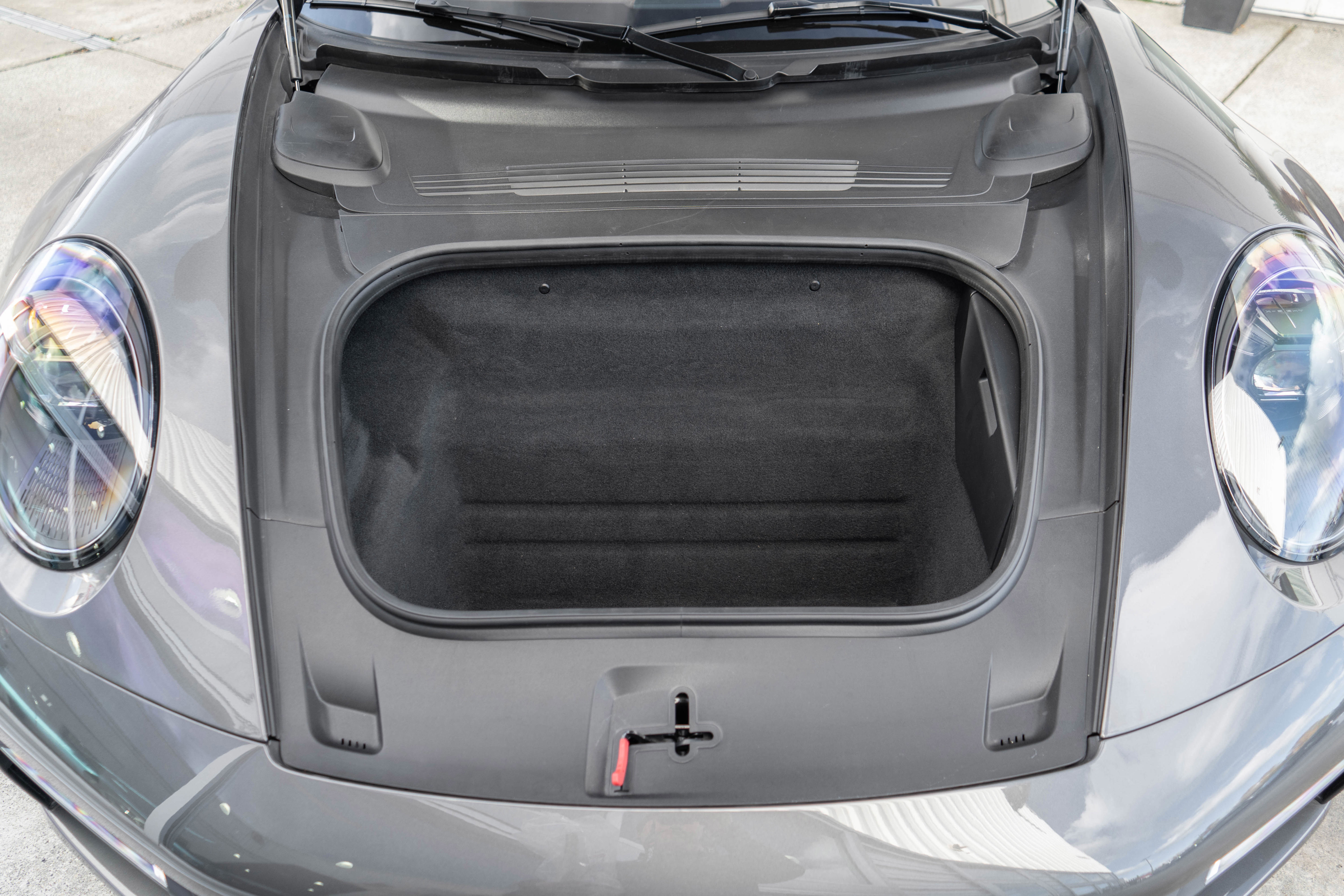 Used 2021 Porsche 911 Carrera 4S image 34