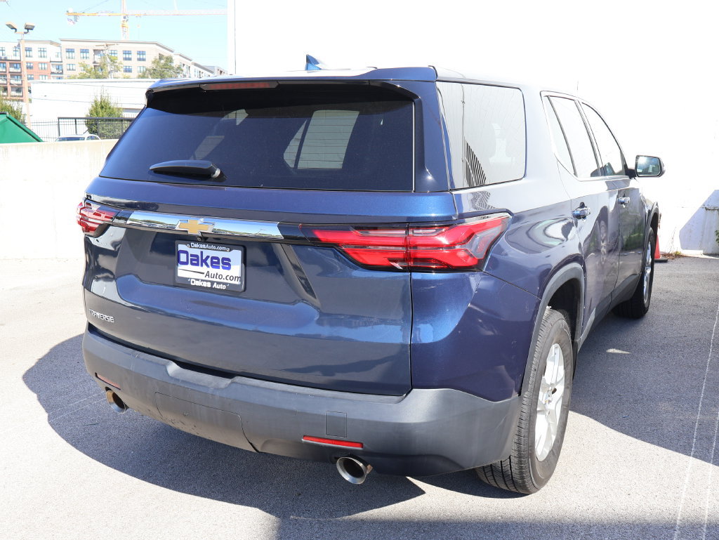 Used 2023 Chevrolet Traverse LS w/ Safety Package FWD image 11
