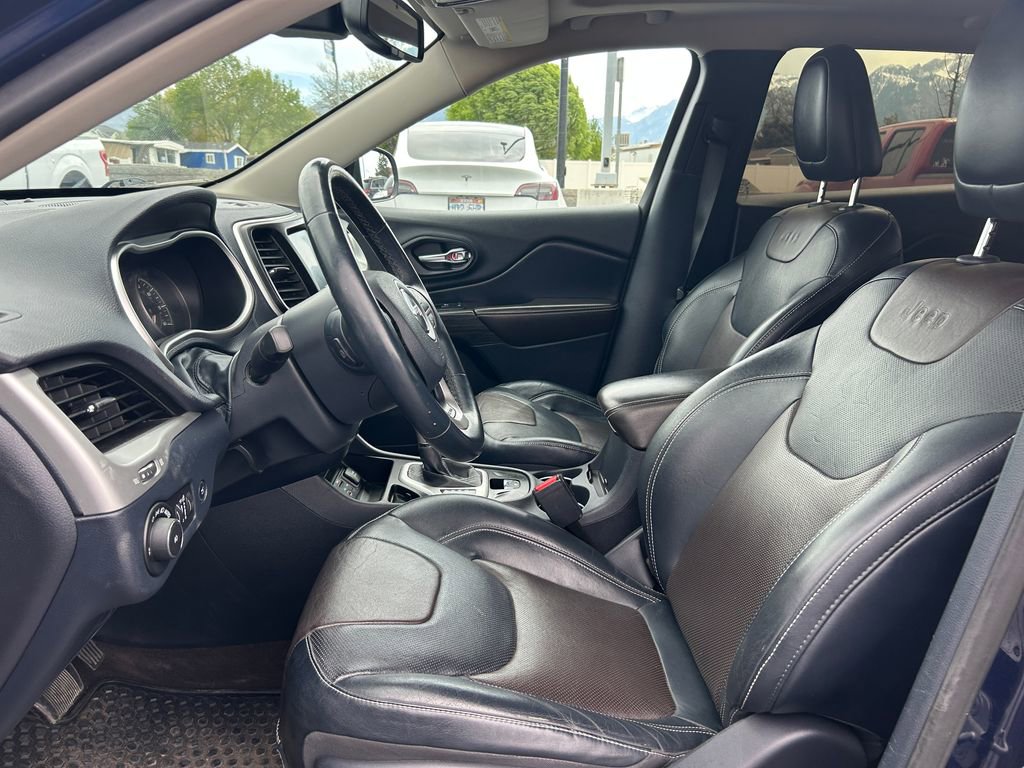 Used 2014 Jeep Cherokee Limited w/ Technology Group FWD image 27
