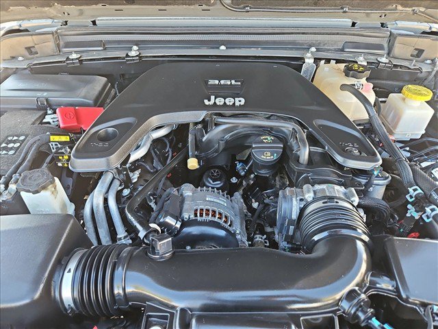 Used 2020 Jeep Gladiator Rubicon AWD/4WD image 23