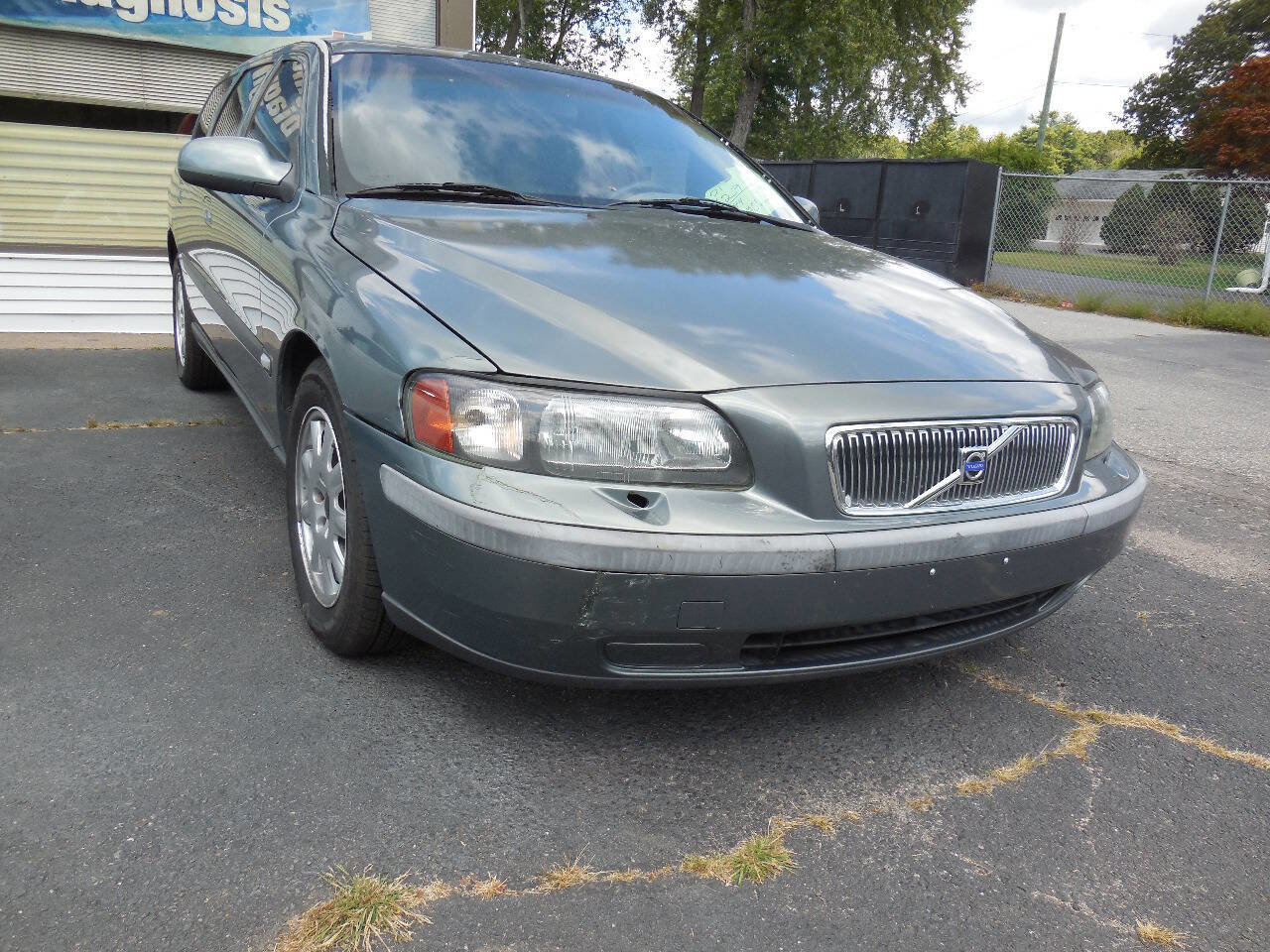 Used 2001 Volvo V70 image 4
