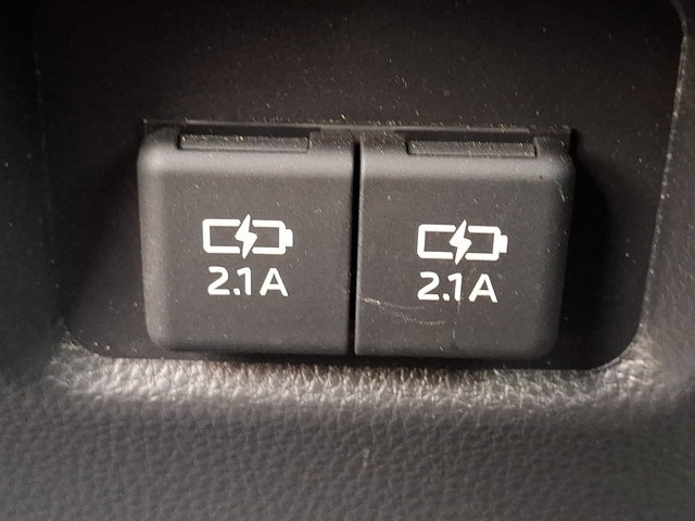 Used 2021 Toyota RAV4 XSE w/ Weather Package AWD/4WD image 11